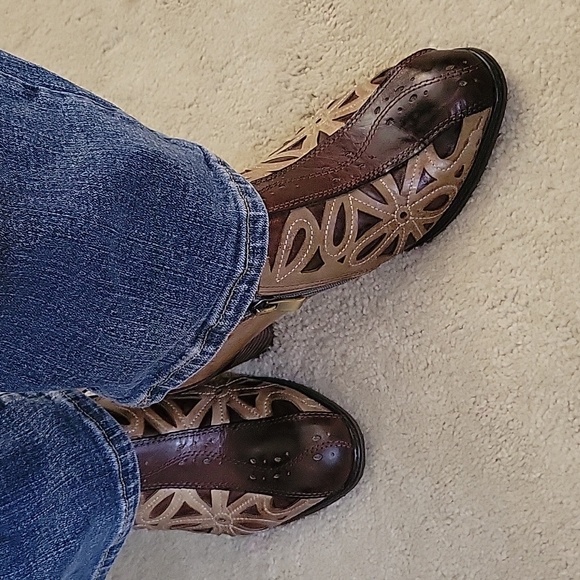 L'Artiste Arabella Ankle Boots. sz 9 - Picture 6 of 7